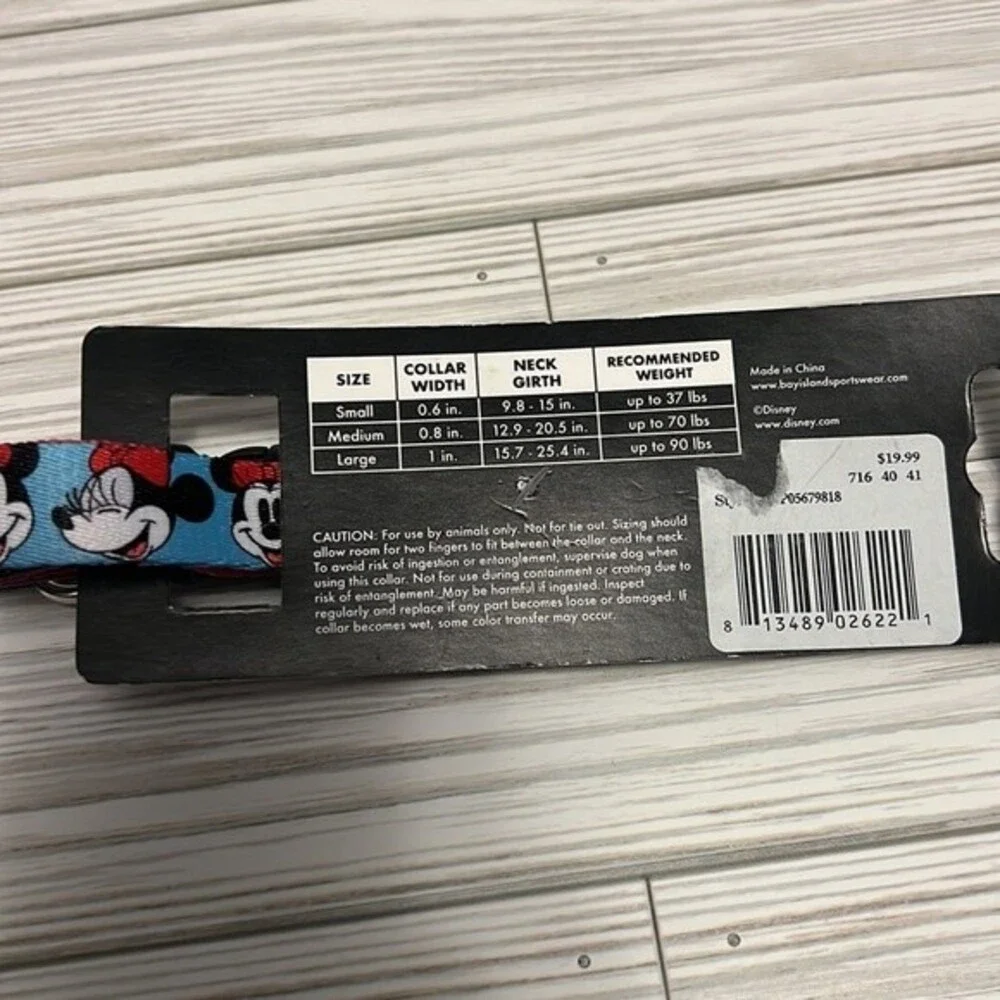 NWT Minnie Mouse Disney Dog Collar